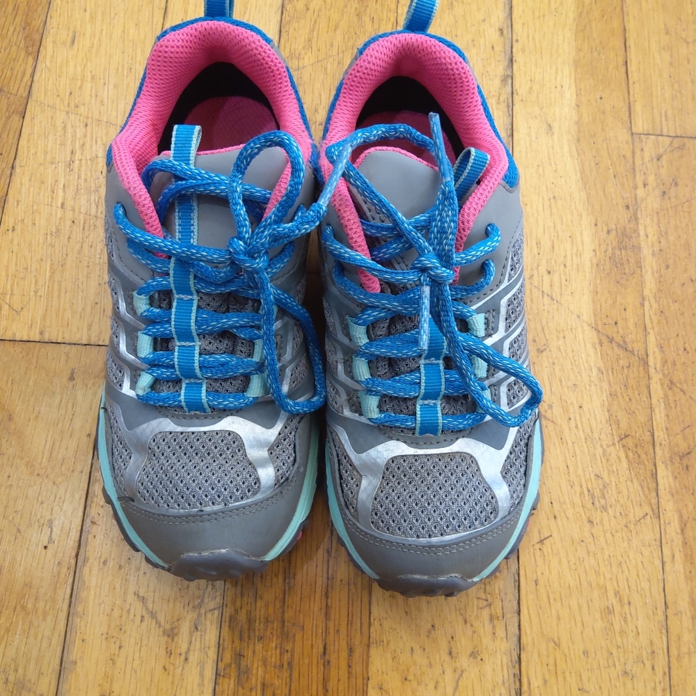 Little girls hiking shoes
